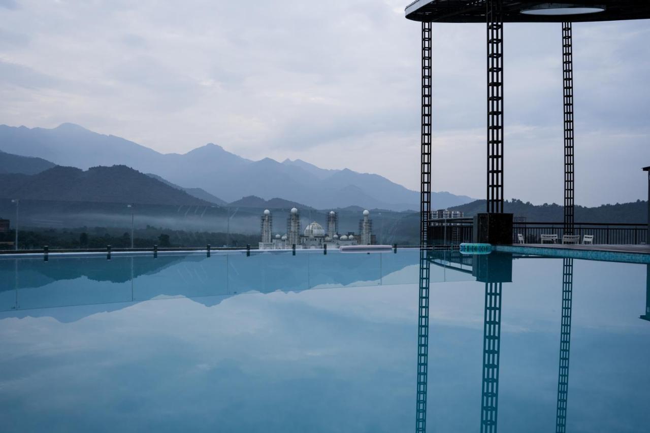 Fezinn Hotel - Best Wayanad Hotel In 2024 科泽科德 外观 照片