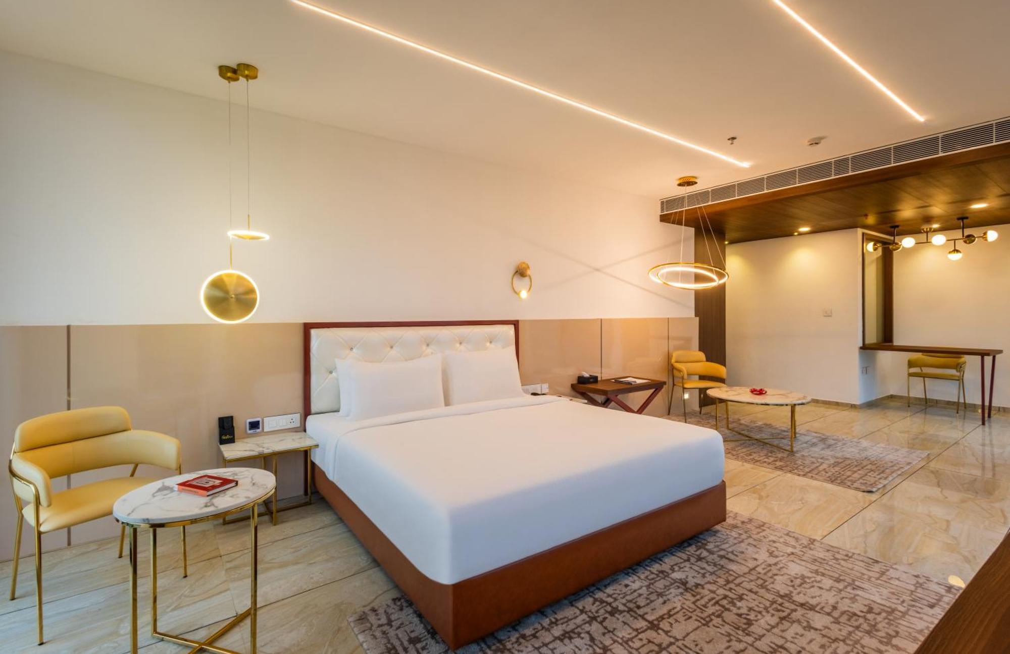 Fezinn Hotel - Best Wayanad Hotel In 2024 科泽科德 客房 照片